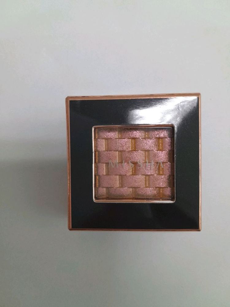 미샤 이탈프리즘 페어리비즈 이미지