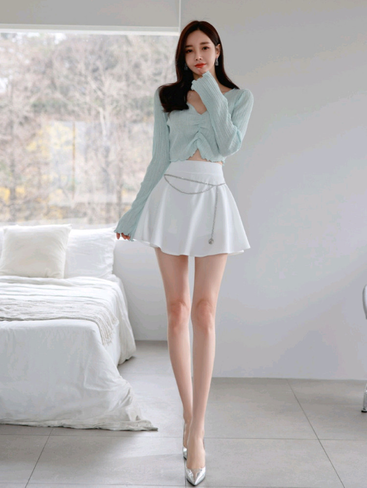 티나니 프릴티셔츠 체인 플레어 스커트 셋업 이미지