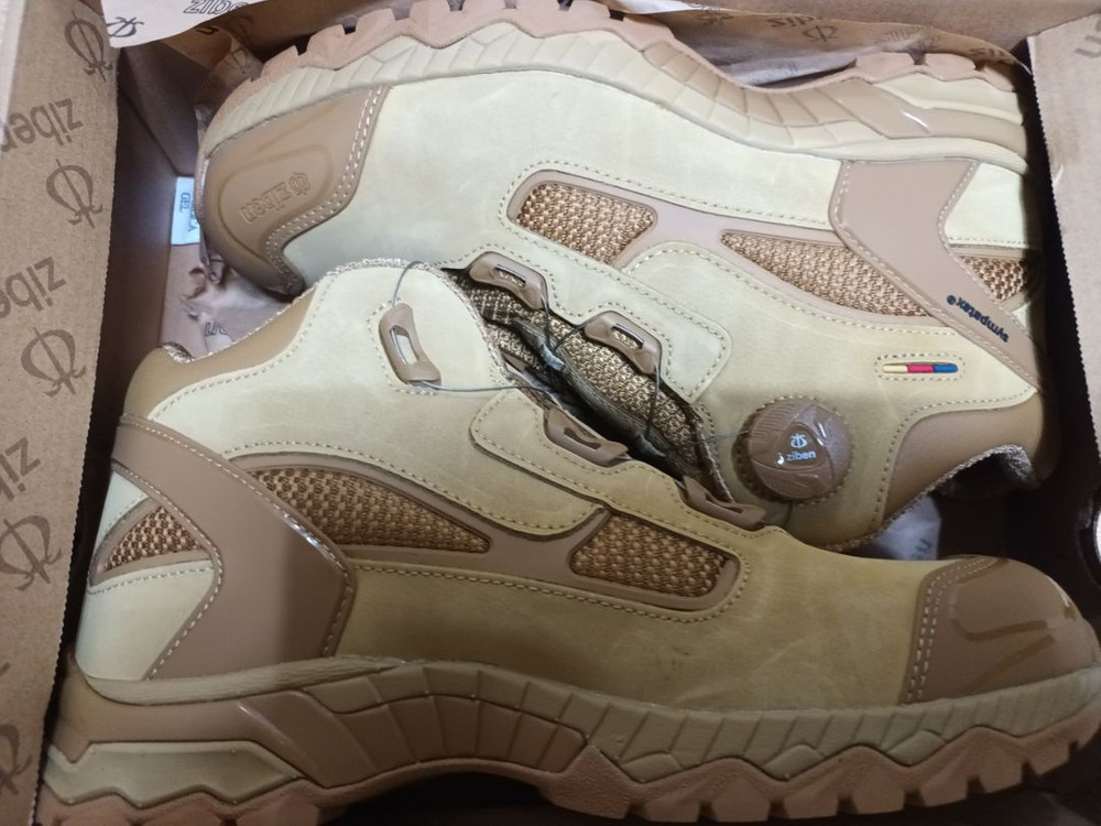 지벤233안전화 270 260 천연소가죽 방수 박스새제품 지벤안전화 이미지