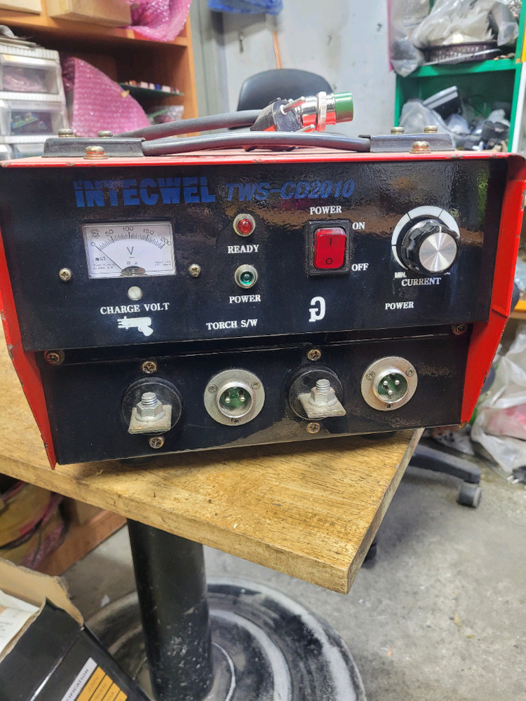 볼트용접기 이미지