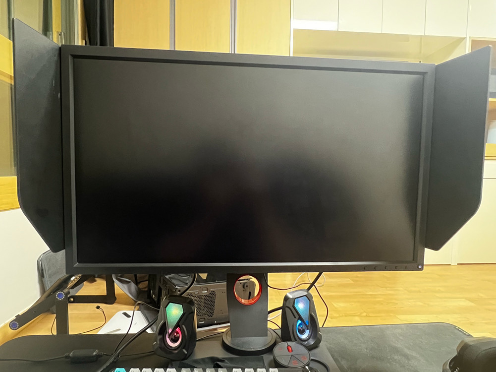 3060ti본체 + 벤큐240hz27인치게이밍모니터 이미지