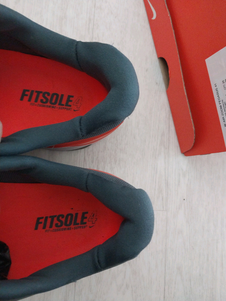 나이키255 운동화 이미지