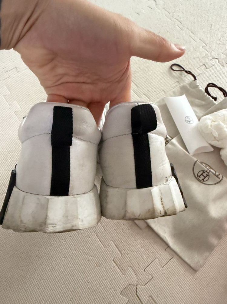 에르메스 바운싱 화이트블랑 42 판매합니다 270사이즈 이미지