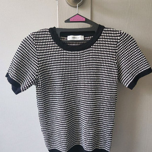ZARA 자라 니트 반팔티 이미지