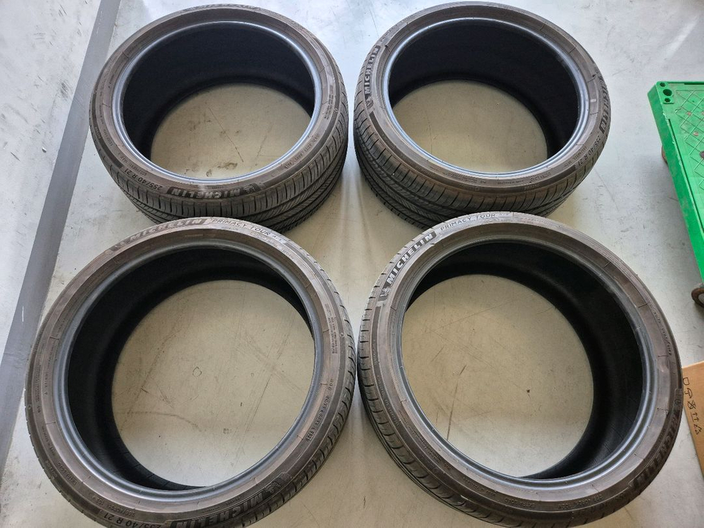 GV70 255 40 21 순정타이어 4개 팝니다 이미지