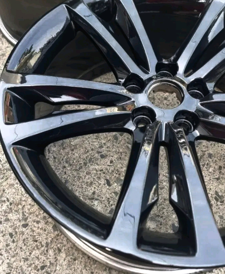 19인치 제네시스 쿠페 순정휠 젠쿱 이미지