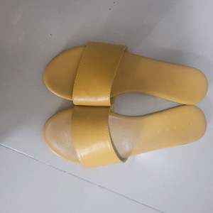 230사이즈 슬리퍼 이미지