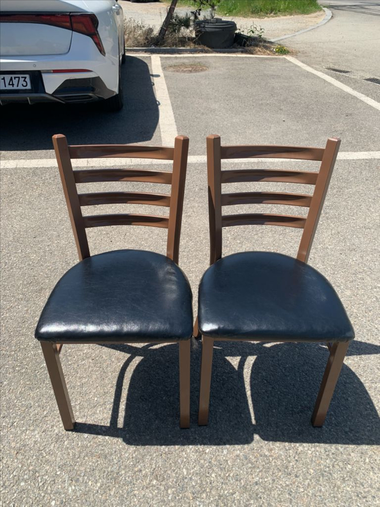 식당의자 술집의자 43개 이미지