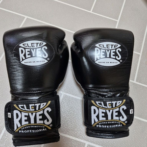 클레토 레예스 12온스 훅앤룹 이미지