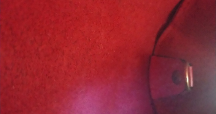 루이비통 에삐 빠삐용 이미지