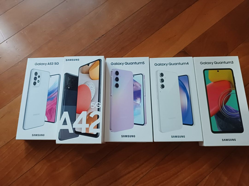 갤럭시박스 갤럭시S21 갤럭시퀀텀 갤럭시A53 A42 와이드8 이미지