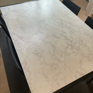 4인용(확장시 6인용)식탁 세트 + 탄탄한 블랙의자 팝니다 이미지