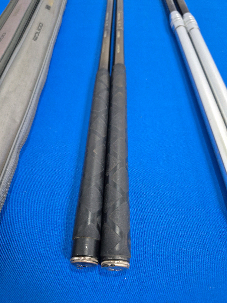 동미 프리미어 명작 낚시대 32칸 쌍포와 받침대 쌍대 양어장 사용 명간 낚시대 이미지