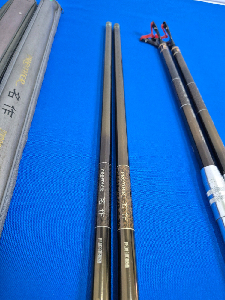 동미 프리미어 명작 낚시대 32칸 쌍포와 받침대 쌍대 양어장 사용 명간 낚시대 이미지