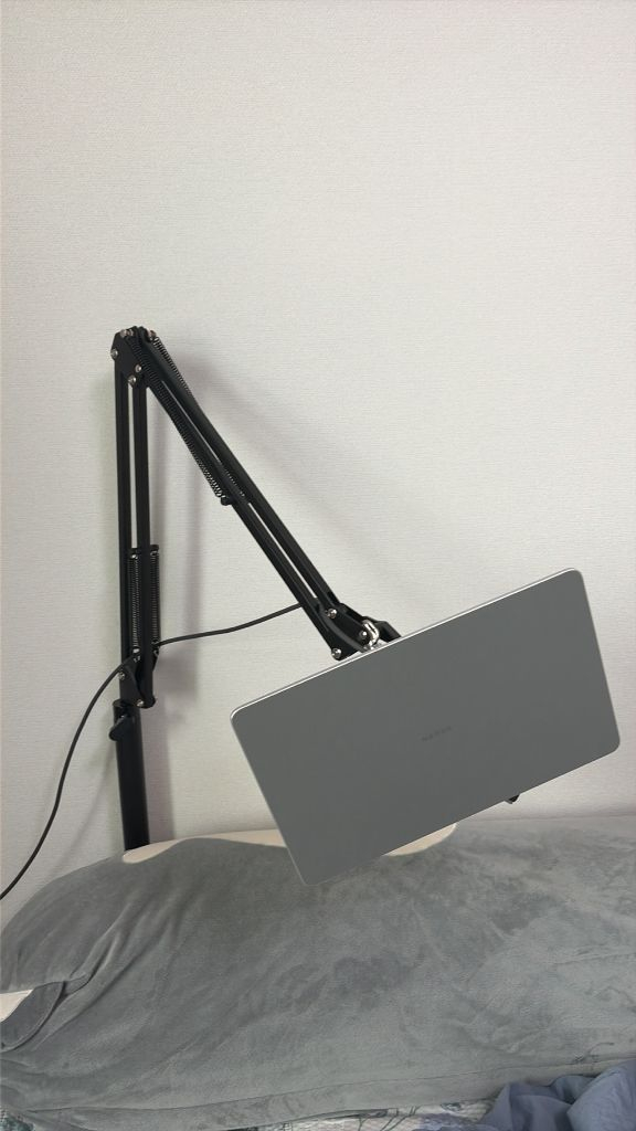 니케 아이패드 12.9인치 스탠드 거치대 이미지