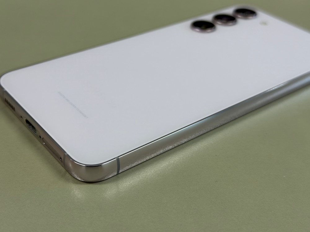 (32만원) 갤럭시S23플러스 라벤더 256G 미파손 S급 단말기 실사용 추천 이미지