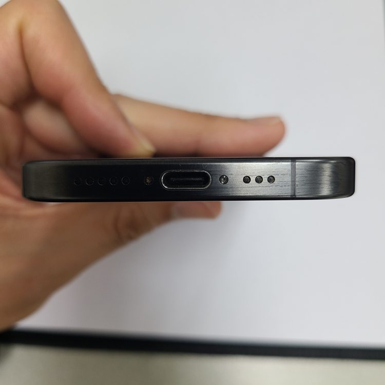 아이폰 15프로 티타늄블랙 256G 무잔상 A급 배터리성능85% 212623 이미지