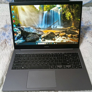 삼성 갤럭시북 NT550XDA 이미지