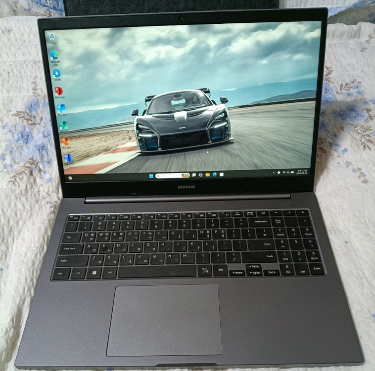 삼성 갤럭시북 NT550XDA 이미지