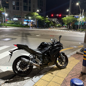 야마하 r3 이미지