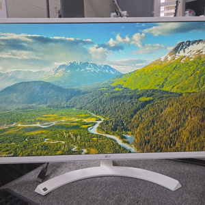 모니터<1040>lg 32인치 18년식 이미지