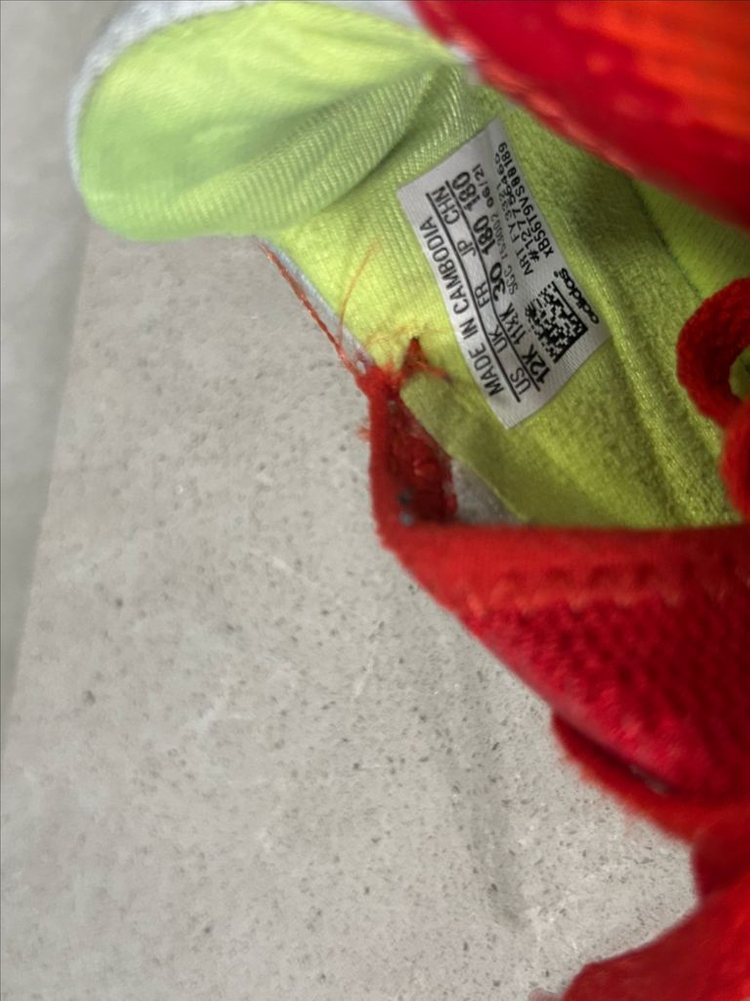 아디다스 축구화 180 이미지