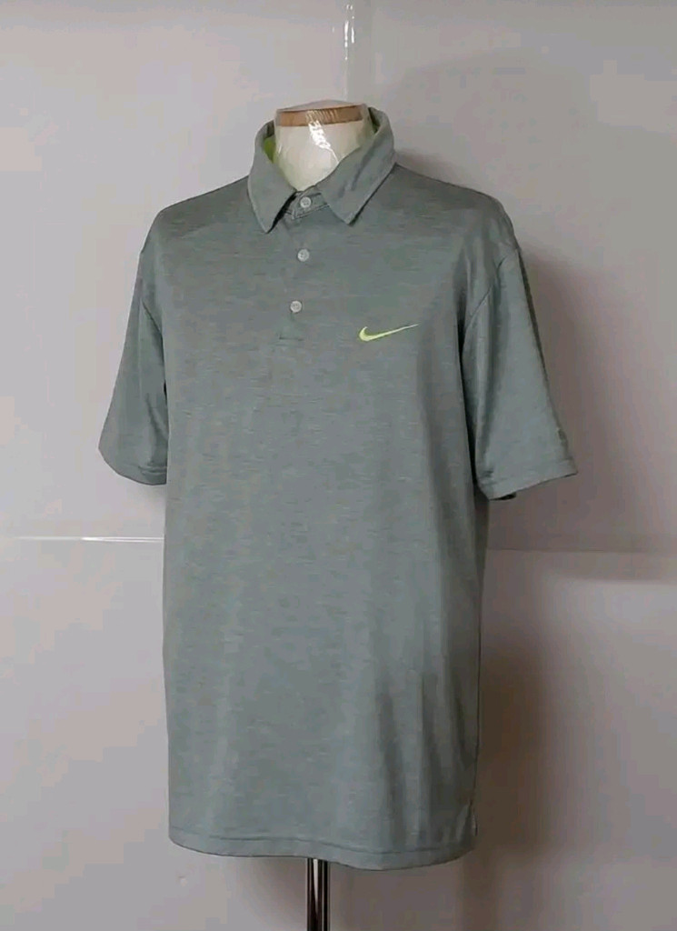 100)나이키 드라이핏 기능성 반팔카라티셔츠 이미지