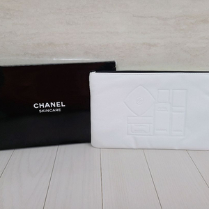 정품) 샤넬 화이트 파우치 (코스메틱) 이미지