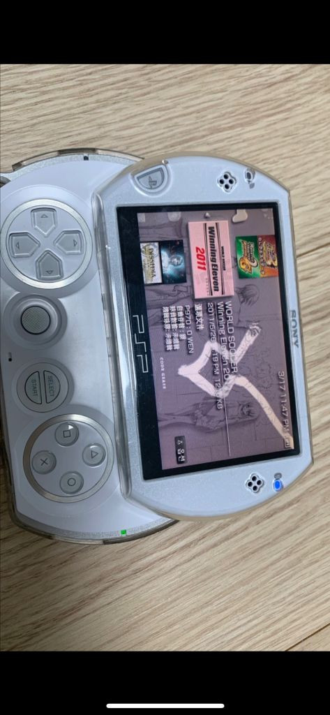 소니 PSPgo 펌 된 기기 A급 팝니다. 이미지