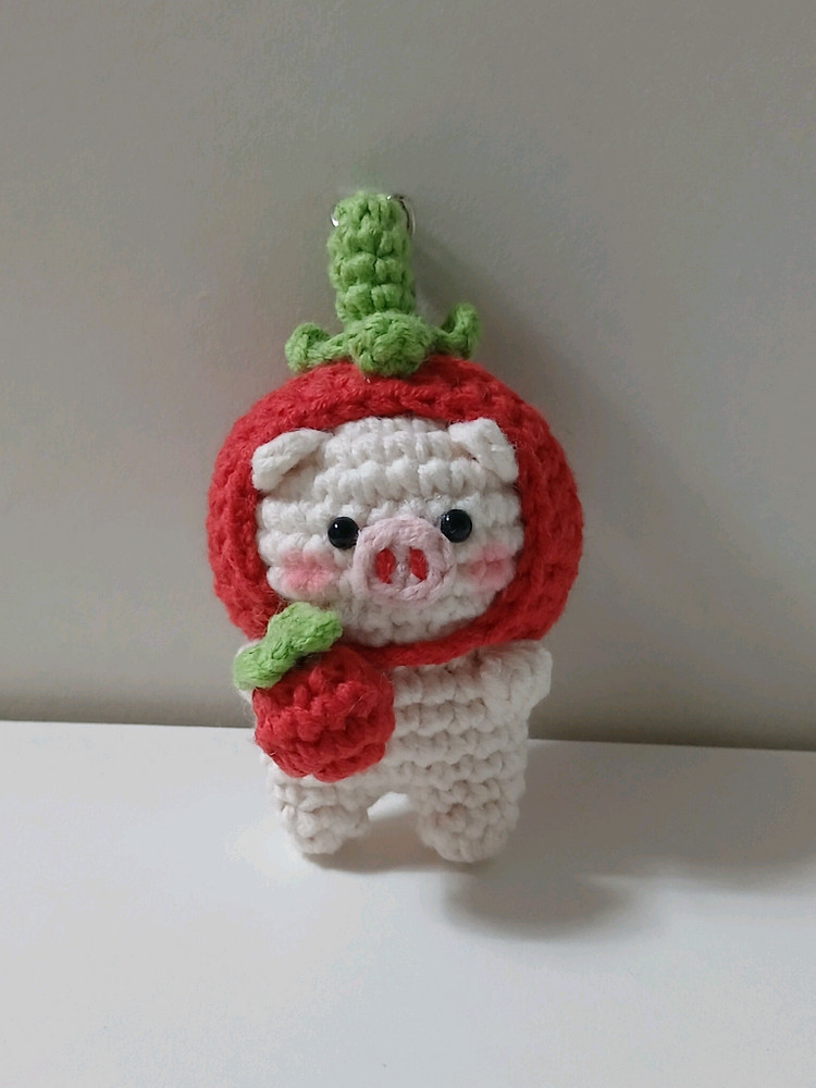 토마토 돼지 인형 뜨개 키링 이미지
