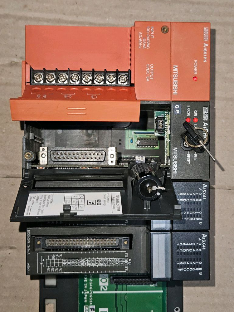 미쓰비시 PLC A1S61PN, A1SHCPU 외 세트 A1SX41 2개 실사용품 일괄판매 이미지