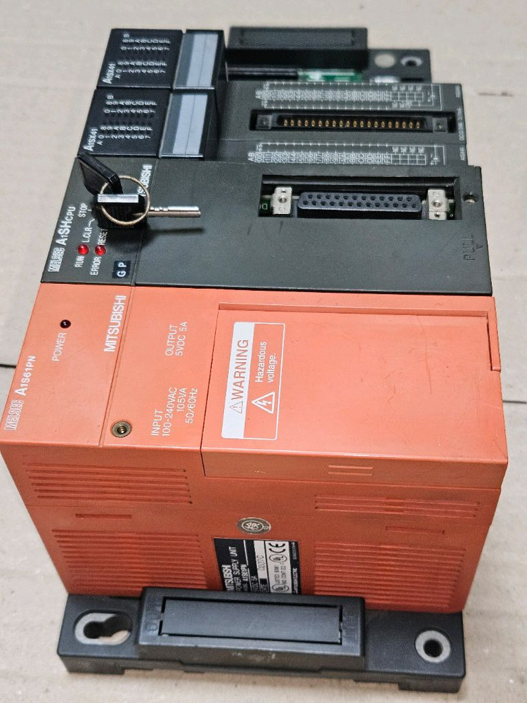 미쓰비시 PLC A1S61PN, A1SHCPU 외 세트 A1SX41 2개 실사용품 일괄판매 이미지