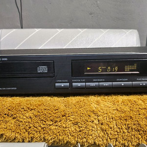 점검된 인켈 CD플레이어 CD-100RS 이미지
