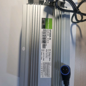 전기스쿠터 충전기 DC84V 22A 이미지