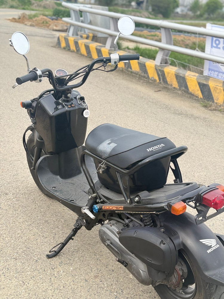 08년식 줌머50 캬브방식 판매합니다 이미지