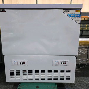 유니크 육수냉장고 3말 쌍통 2라인 UDS-322RAR 이미지