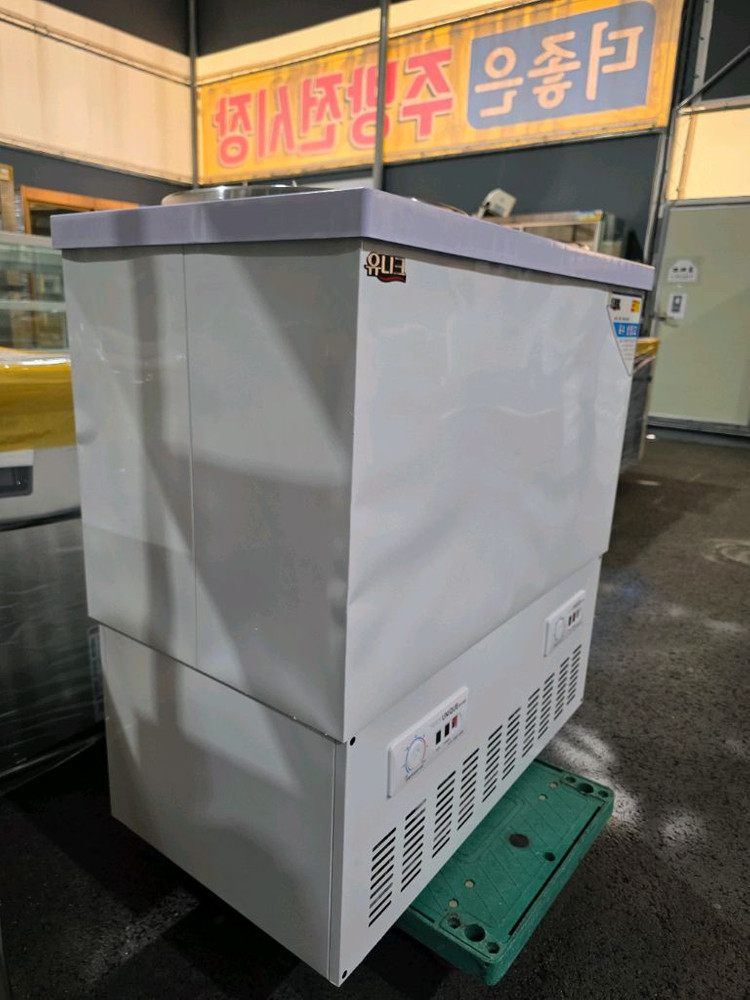 유니크 육수냉장고 3말 쌍통 2라인 UDS-322RAR 이미지