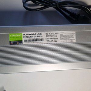 전기스쿠터 충전기 DC84V 5A 이미지