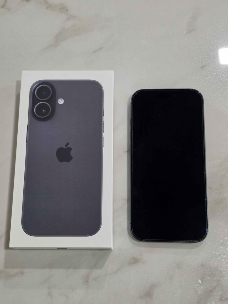 아이폰 17 256GB 블랙 자급제 이미지