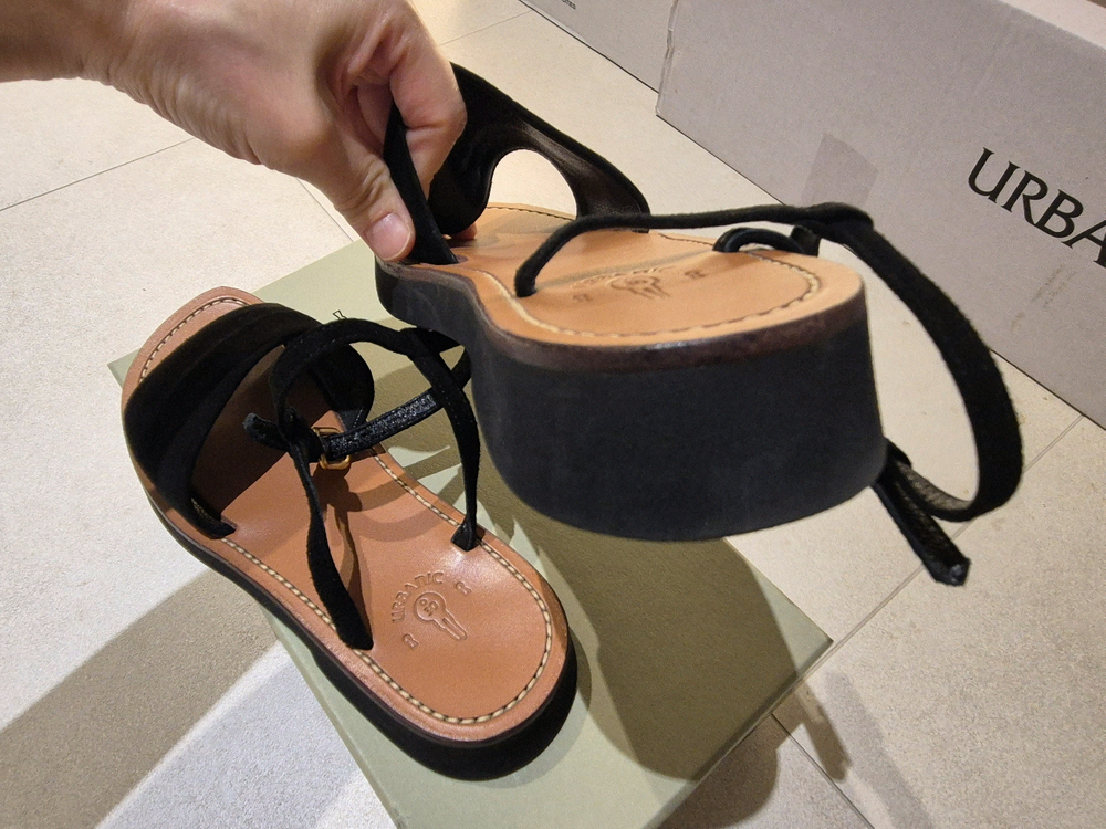 얼바닉30 잔느 샌들 230 이미지