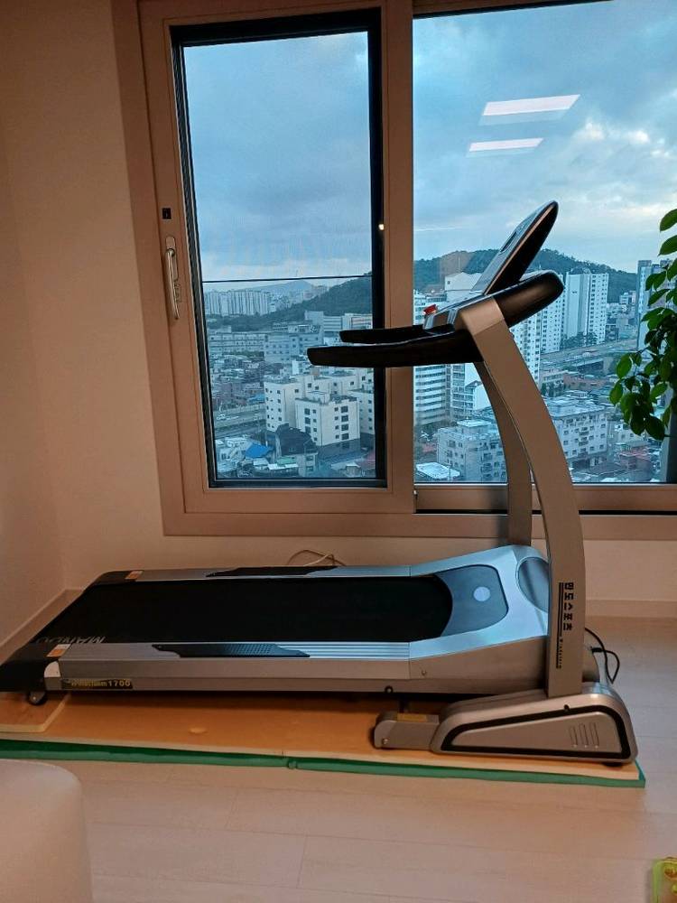 런닝머신 이미지