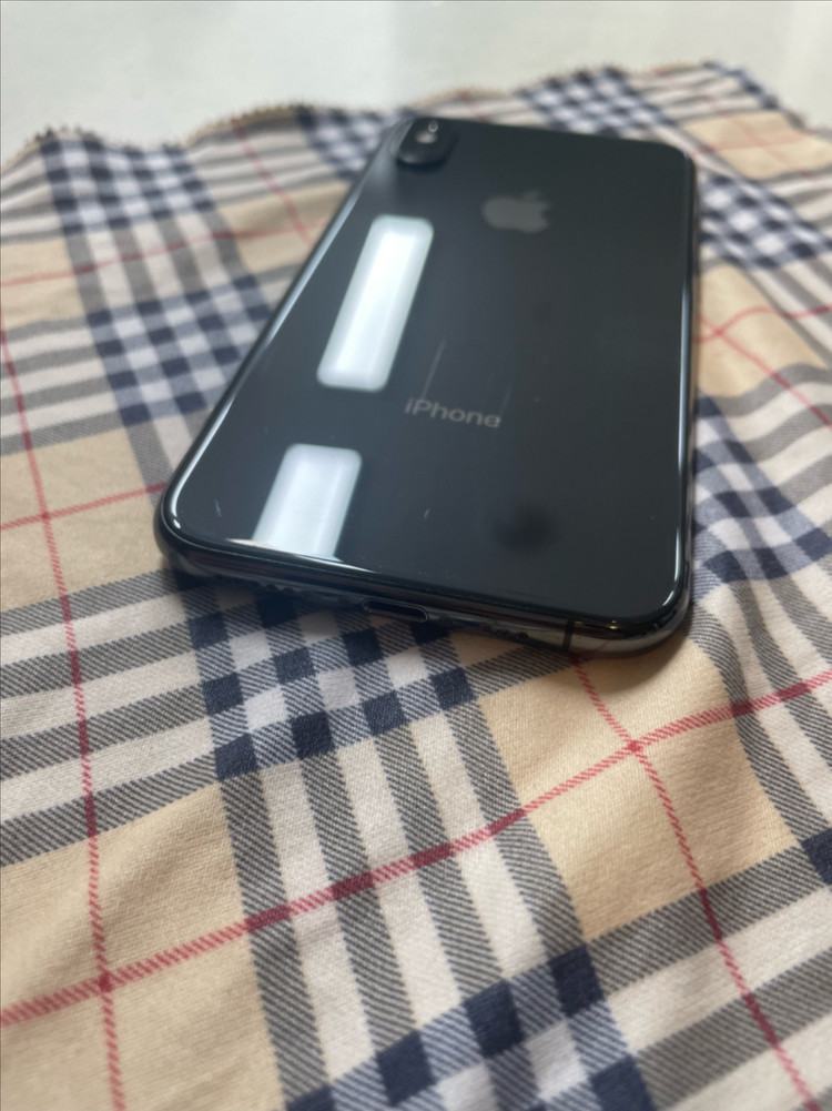 아이폰XS 256 스페이스그레이 SSS급 이미지