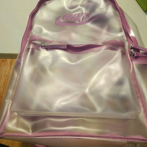 (새제품) 나이키 투명 백팩 핑크색 가방2 이미지