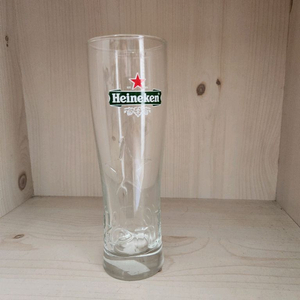 하이네켄 맥주잔 유리컵 이미지