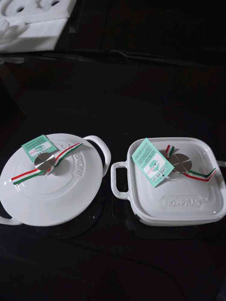 새제품 이녹스프랑 무쇠냄비 2개 배송비포함 4만5천원 팝니다 이미지