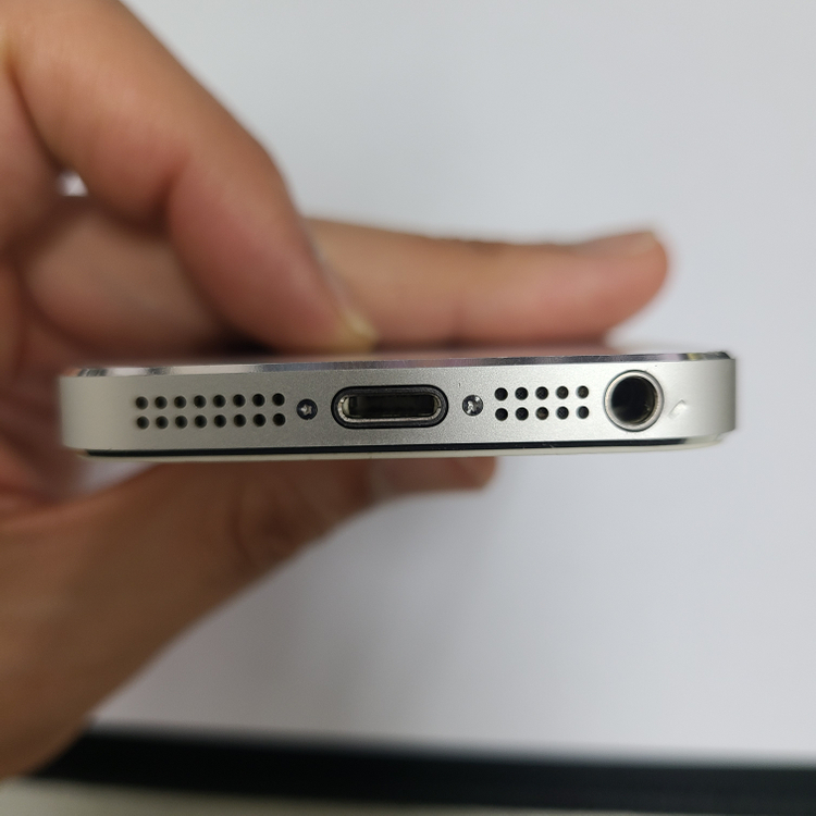 아이폰5 실버 64G 인스타 빈티지감성 213083 이미지