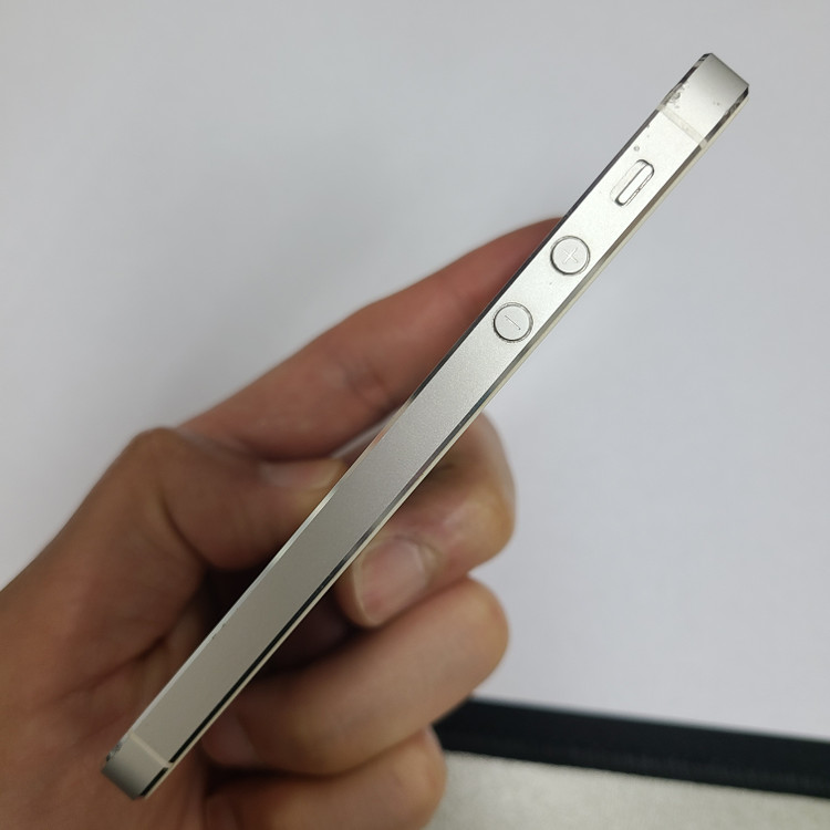 아이폰5 실버 64G 인스타 빈티지감성 213083 이미지