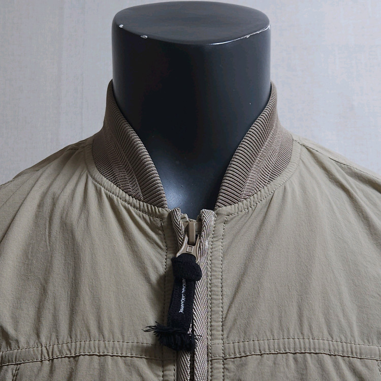 내셔널지오그래픽 항공점퍼 이미지