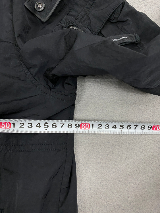 내셔널지오그래픽 바람막이 110 이미지
