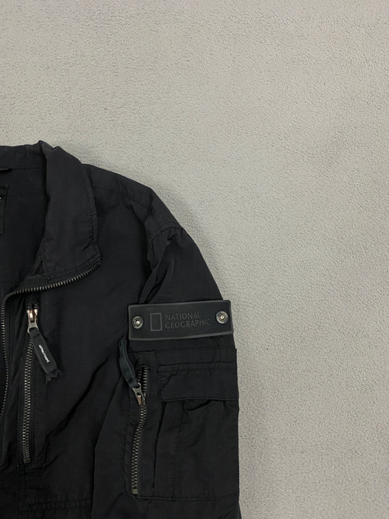 내셔널지오그래픽 바람막이 110 이미지